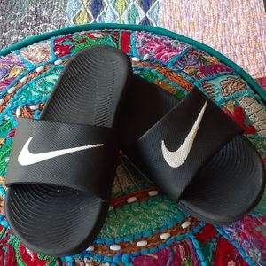 Nike slides size 2